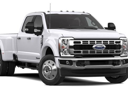 New 2026 Ford F450 XLT image 26