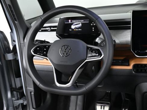 New 2025 Volkswagen ID. Buzz Pro S image 6