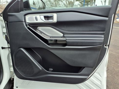 Certified 2022 Ford Explorer ST w/ Equipment Group 401A image 12