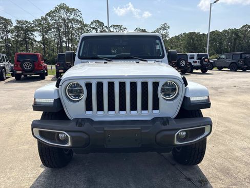 Used 2020 Jeep Wrangler Unlimited Sahara AWD/4WD image 8