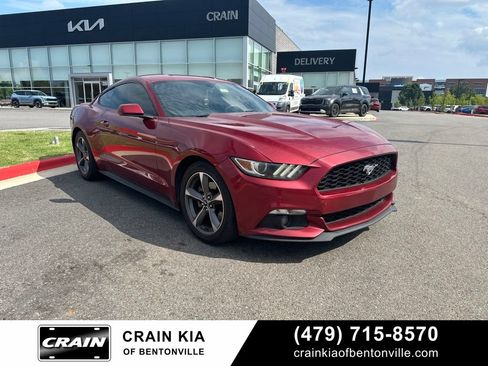 Used 2017 Ford Mustang Coupe RWD image 1