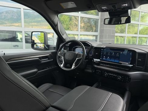 Used 2024 Chevrolet Silverado 3500 LTZ w/ LTZ Plus Package AWD/4WD image 42
