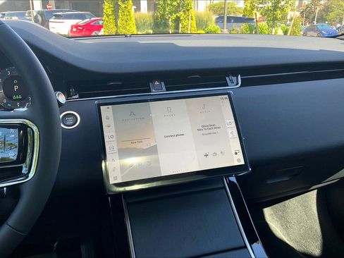 New 2026 Land Rover Range Rover Evoque S image 6