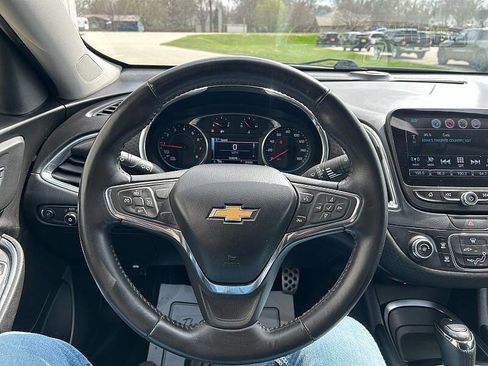 Used 2016 Chevrolet Malibu LT image 50