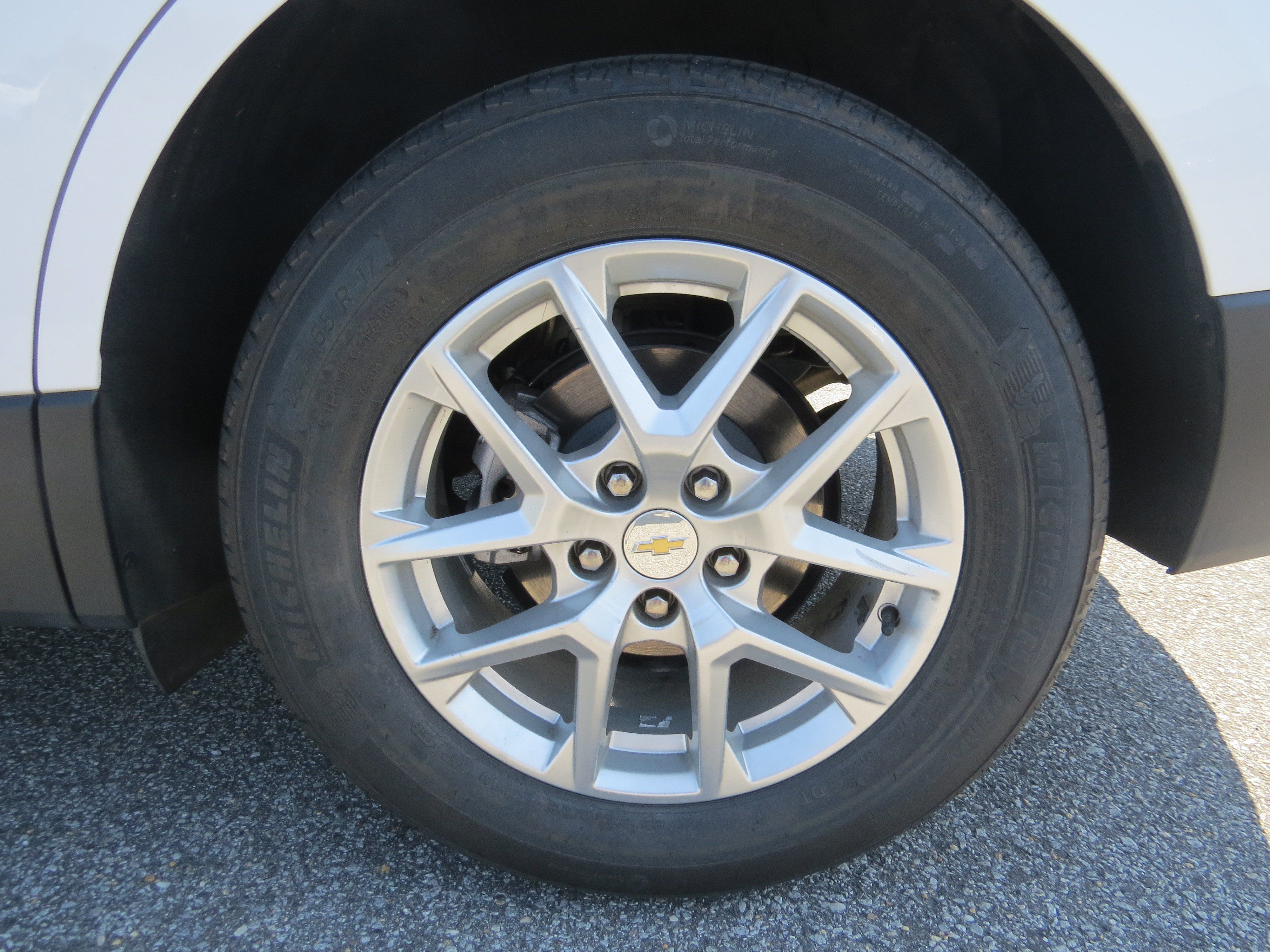 Used 2022 Chevrolet Equinox LT FWD image 11