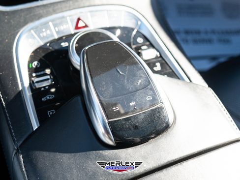 Used 2018 Mercedes-Benz S 560 4MATIC Sedan image 38