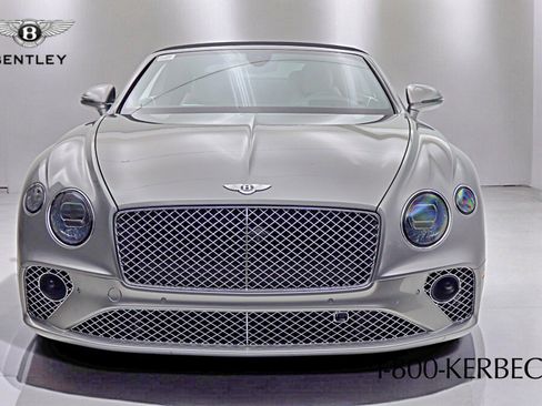 Used 2023 Bentley Continental GT Azure image 28