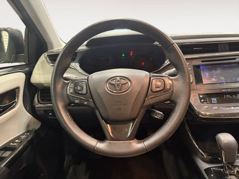 Used 2013 Toyota Avalon XLE Premium image 13