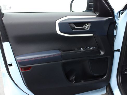 Used 2024 Ford Bronco Sport Heritage w/ Heritage Convenience Package image 11