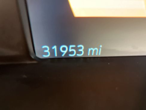 Used 2020 Chevrolet Bolt LT image 29