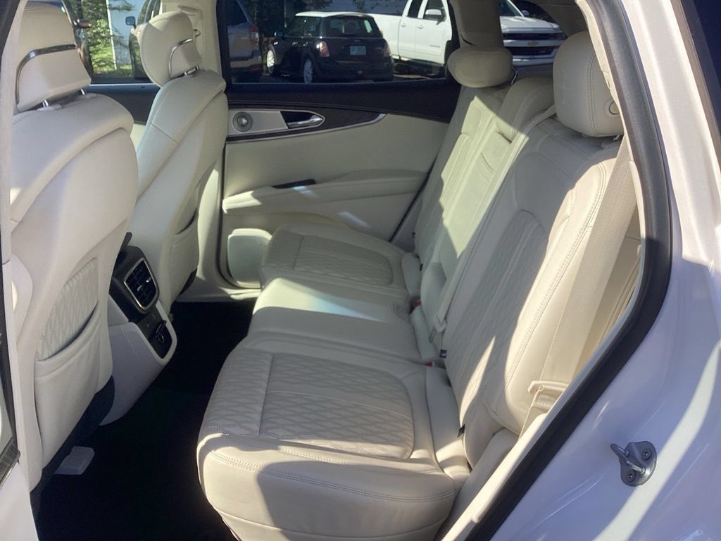 Used 2019 Lincoln Nautilus Black Label AWD/4WD image 17