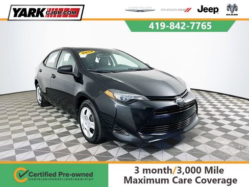 Used 2019 Toyota Corolla LE image 1