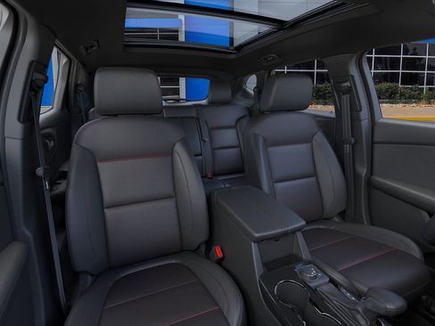 New 2025 Chevrolet Blazer RS w/ Driver Confidence II Package image 16