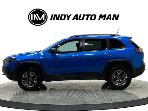 Used 2019 Jeep Cherokee Trailhawk AWD/4WD image 7