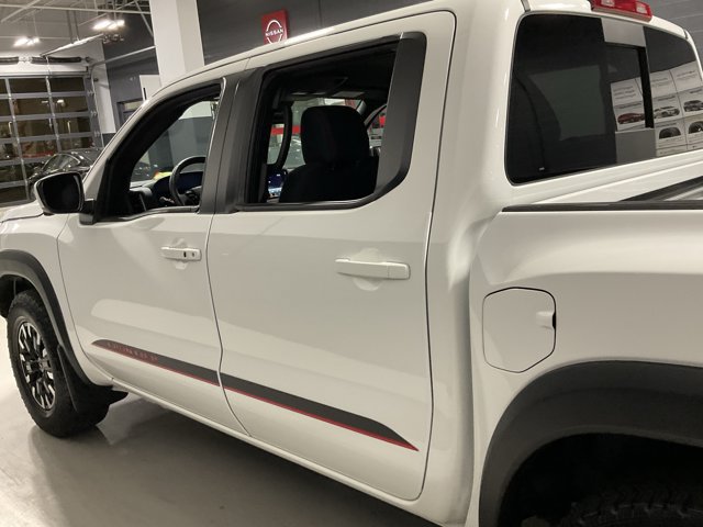 Used 2023 Nissan Frontier PRO-4X w/ Pro Convenience Package AWD/4WD image 21