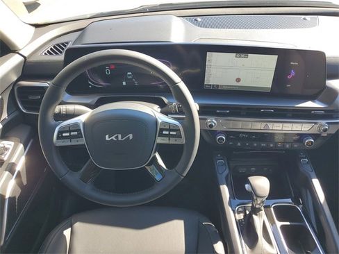 New 2025 Kia Telluride S image 19
