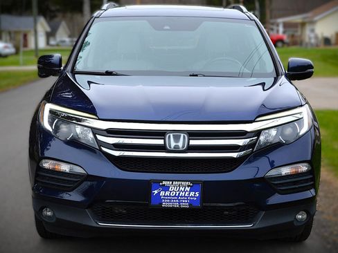 Used 2016 Honda Pilot Touring image 2