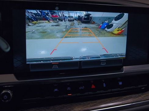 Used 2023 GMC Sierra 1500 SLE AWD/4WD image 21
