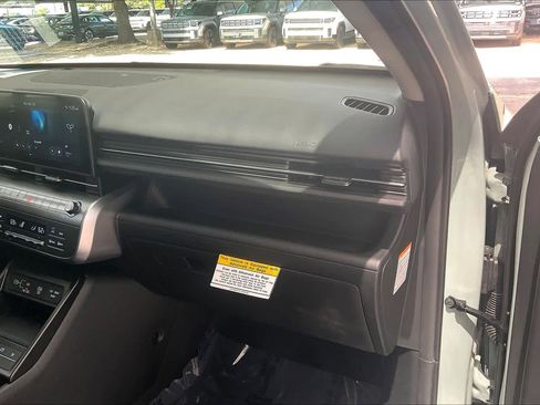 Certified 2024 Hyundai Kona SEL image 18