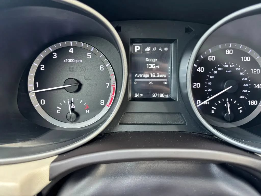 Used 2018 Hyundai Santa Fe Sport AWD/4WD image 22