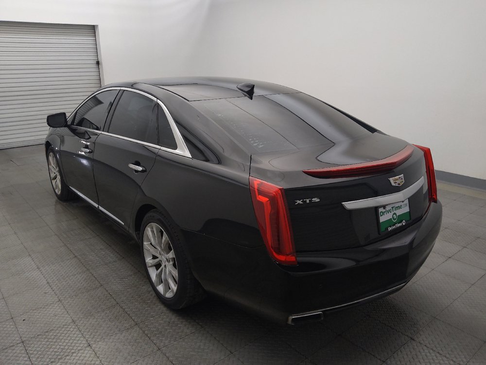 Used 2017 Cadillac XTS Luxury FWD image 5