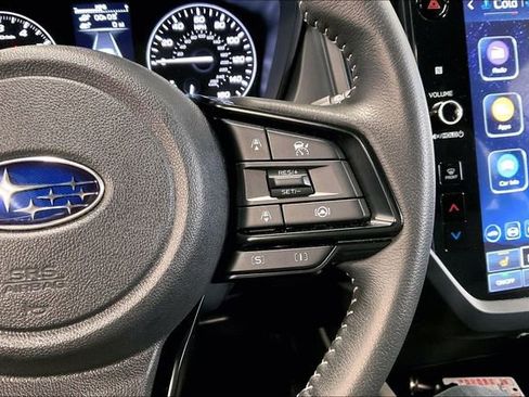 Used 2025 Subaru Forester Premium image 19