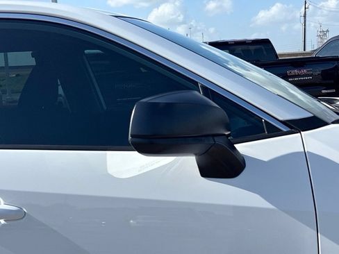 Used 2024 Toyota RAV4 LE FWD image 8