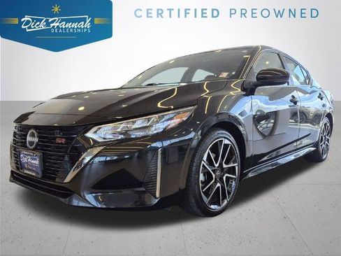 Certified 2025 Nissan Sentra SR FWD image 1