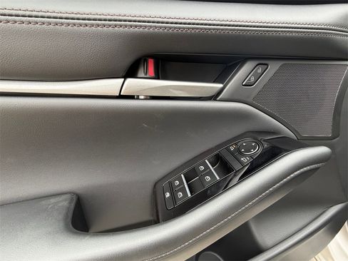 New 2026 MAZDA MAZDA3 2.5 S Sedan w/ Preferred Pkg image 11