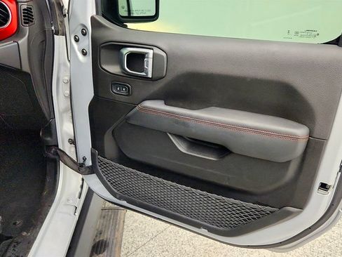 Used 2023 Jeep Wrangler Rubicon AWD/4WD image 25