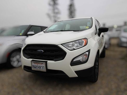 Used 2021 Ford EcoSport S image 4