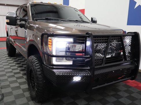 Used 2017 Ford F250 King Ranch w/ King Ranch Ultimate Package AWD/4WD image 30