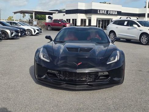 Used 2019 Chevrolet Corvette Z06 RWD image 3