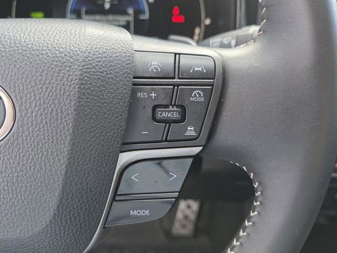 Certified 2025 Toyota Camry SE w/ Convenience Package image 24