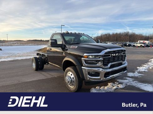 New 2026 RAM 5500 Tradesman w/ Chrome Appearance Group image 1