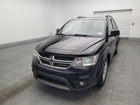Used 2019 Dodge Journey SE image 15