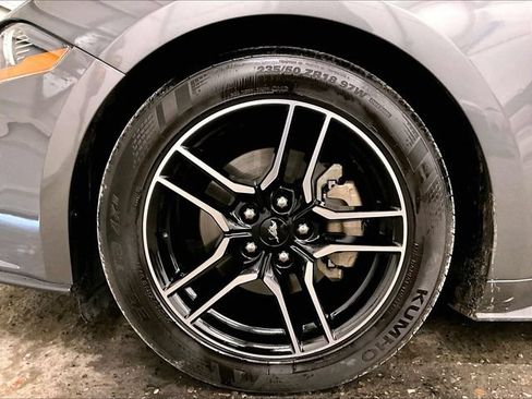 Used 2021 Ford Mustang Premium RWD image 8