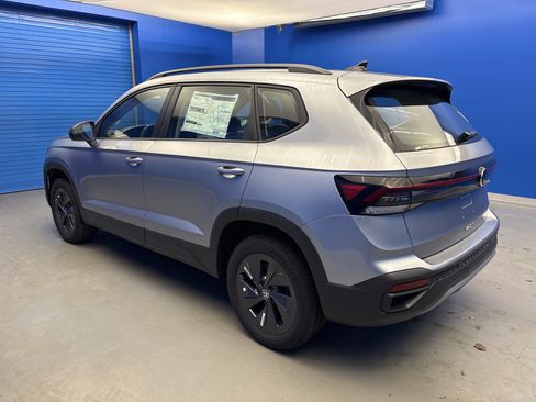 New 2026 Volkswagen Taos S image 5