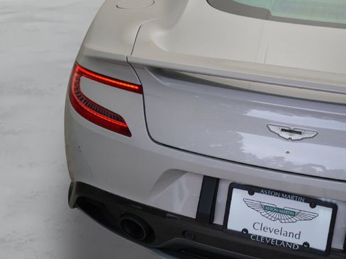 Used 2016 Aston Martin Vanquish Coupe RWD image 54