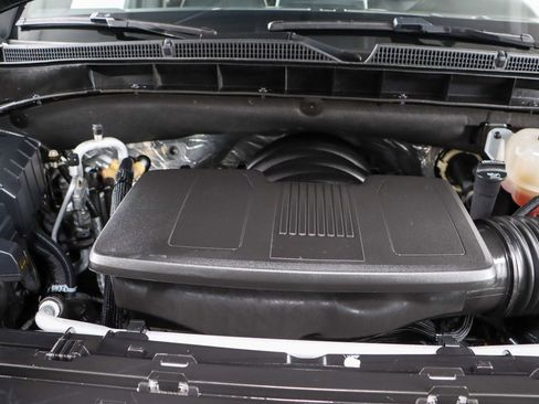 Used 2023 GMC Yukon SLT w/ SLT Luxury Package image 36