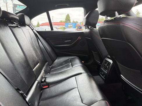 Used 2015 BMW 328d xDrive Sedan AWD/4WD image 17