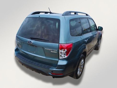Used 2013 Subaru Forester 2.5X Premium w/ All-Weather Plus Pkg image 3