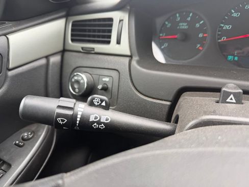 Used 2009 Chevrolet Impala Police FWD image 12