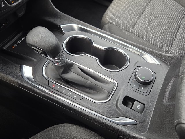 Certified 2023 Chevrolet Traverse LT FWD image 33