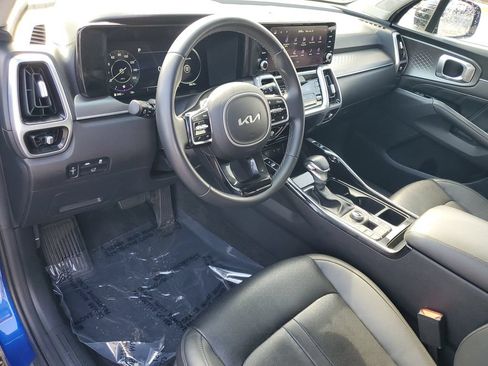 Used 2023 Kia Sorento SX AWD/4WD image 6
