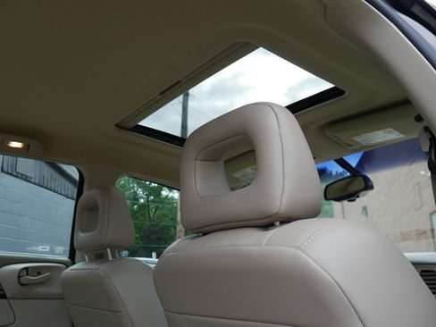 Used 2002 Chevrolet Impala LS w/ Seating Comfort Pkg FWD image 19