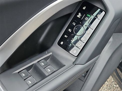 New 2025 Audi Q5 Premium Plus image 20