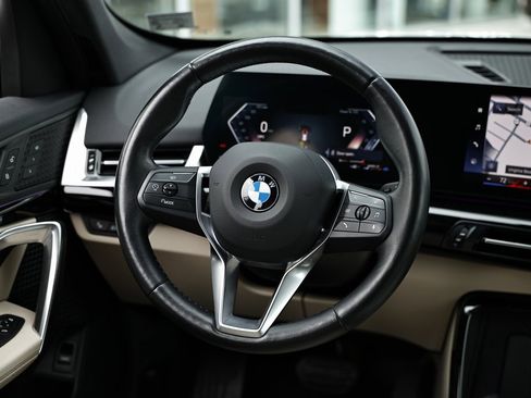 Used 2023 BMW X1 xDrive28i image 28