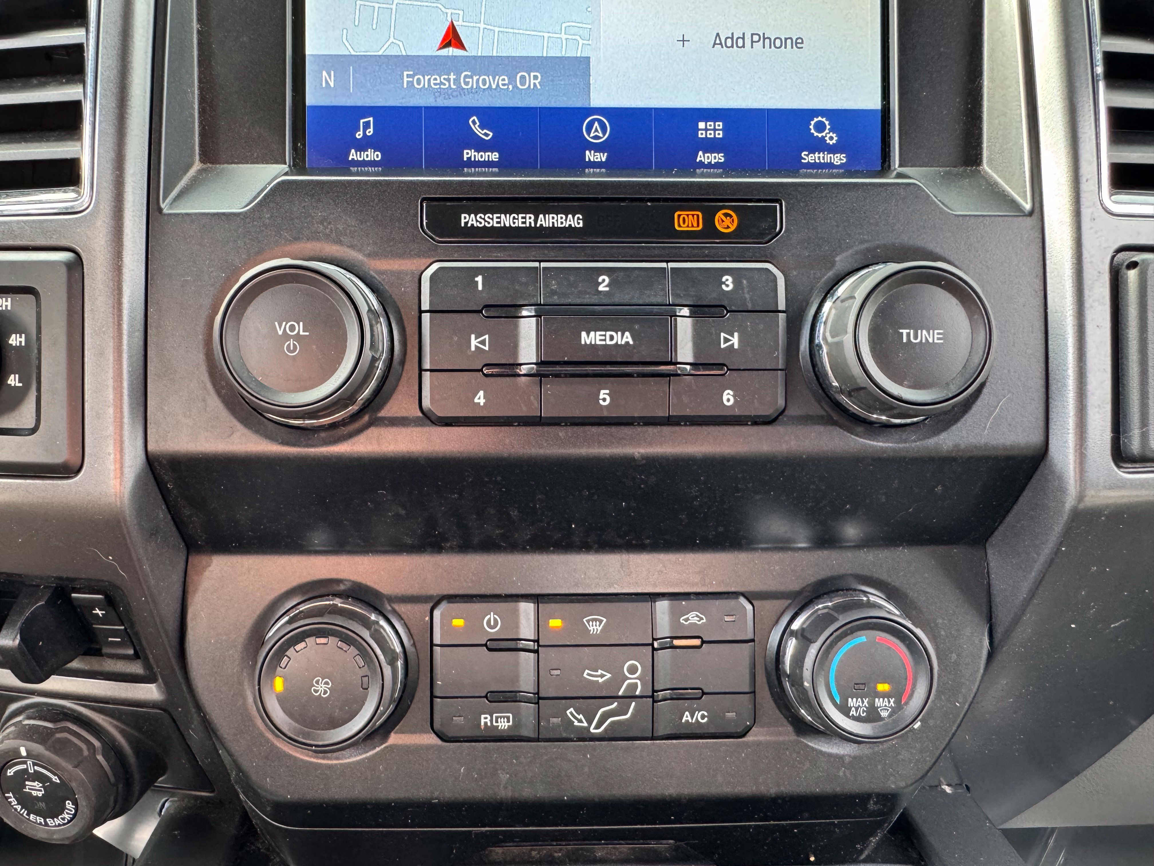 Used 2022 Ford F350 XLT w/ Black Appearance Package AWD/4WD image 43