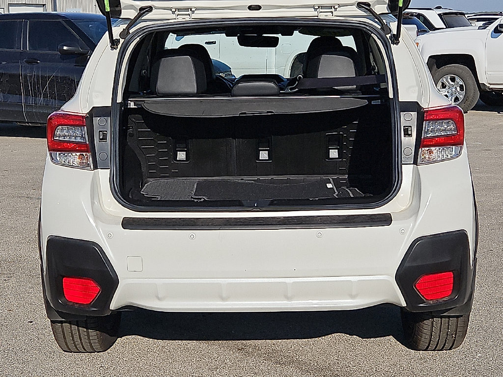 Used 2020 Subaru Crosstrek 2.0i Limited w/ Moonroof Package w/Navigation AWD/4WD image 15
